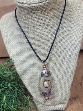 New Rolling Stone Pendant Necklace